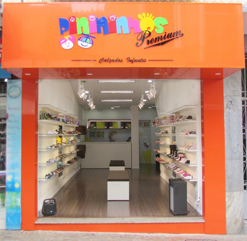 Loja infantil 2025 de calçados